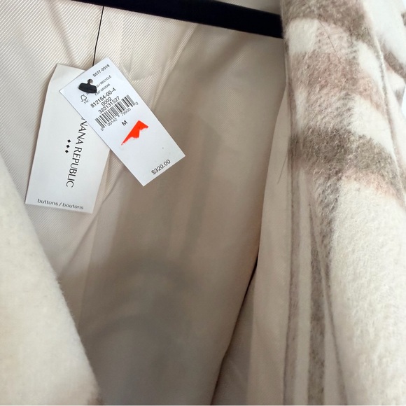 Banana Republic Cream and Tan Plaid Pea Coat size M new with tags - Picture 7 of 16